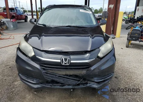2018 Honda Hr-V Lx z USA, uszkodzony, nr VIN 3CZRU5H31JM707379